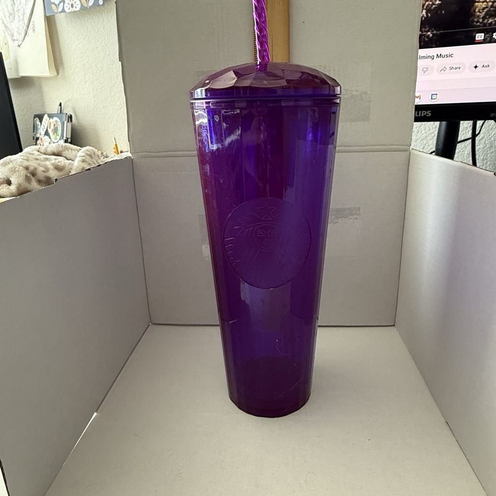 STARBUCKS‎ 24oz 2021 PURPLE KALEIDOSCOPE ACRYLIC COLD CUP TUMBLER + STRAW